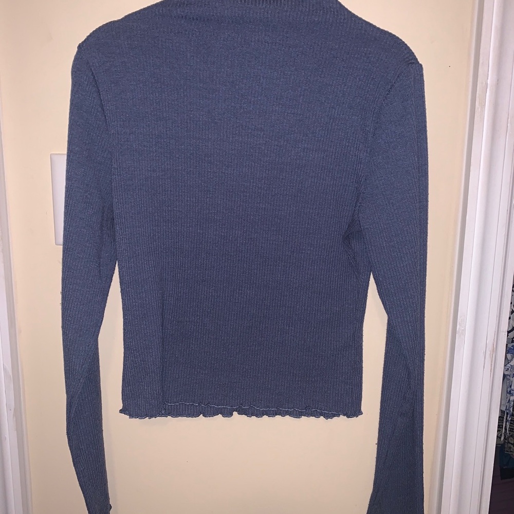 Love Tree Ribbed Long Sleeve Ruffled Edge Top - Picture 5 of 8